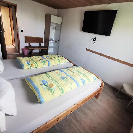Apartment Auszeit Mit Kueche Viel Ruhe Und Natur Untrasried Luaran gambar